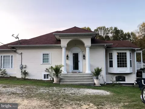4302 Largo Rd, Marlboro, MD 20772