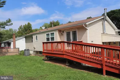 6612 Magnolia Ter, Lanham, MD 20706 photo 22