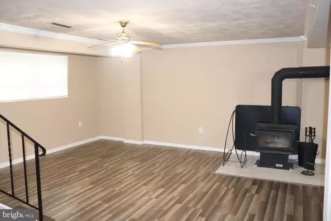 6612 Magnolia Ter, Lanham, MD 20706 photo 17