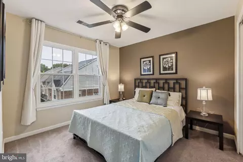 9212 Vanfleet Ct, Laurel, MD 20708 photo 37