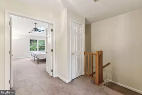 9212 Vanfleet Ct, Laurel, MD 20708 photo 28