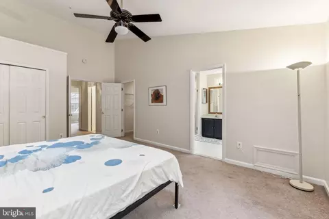 9212 Vanfleet Ct, Laurel, MD 20708 photo 31
