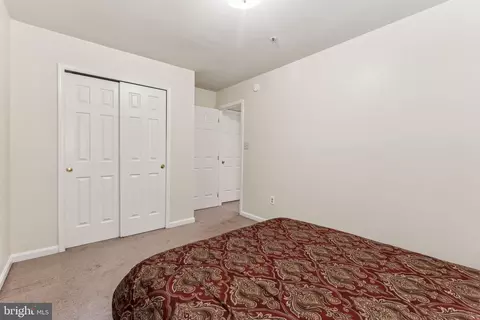 9212 Vanfleet Ct, Laurel, MD 20708 photo 8
