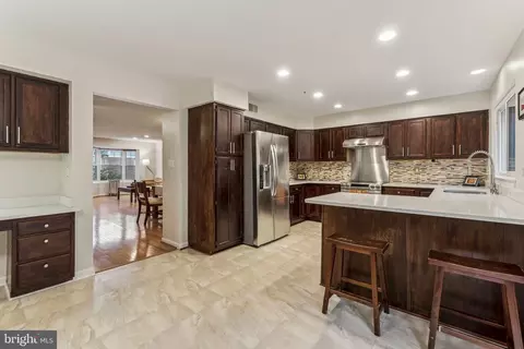 9212 Vanfleet Ct, Laurel, MD 20708 photo 20