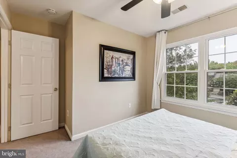 9212 Vanfleet Ct, Laurel, MD 20708 photo 38