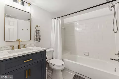 9212 Vanfleet Ct, Laurel, MD 20708 photo 9