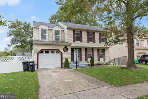 6425 Tiffany Ct, Lanham, MD 20706 photo 3