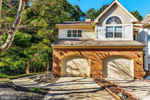 16108 Parklawn Pl, Bowie, MD 20716