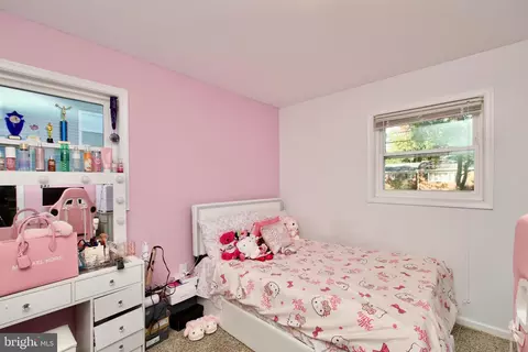 Bedroom - 7011 96th Pl, Lanham, MD 20706 photo 5 of 10