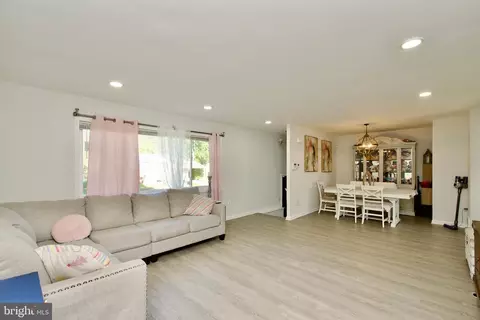Other - 7011 96th Pl, Lanham, MD 20706 photo 2 of 8