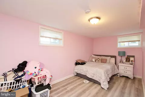 Bedroom - 7011 96th Pl, Lanham, MD 20706 photo 7 of 10