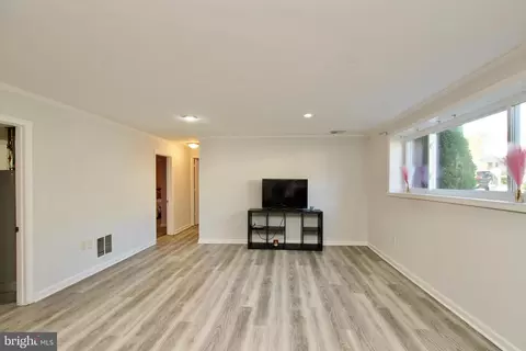 Living - 7011 96th Pl, Lanham, MD 20706 photo 3 of 3