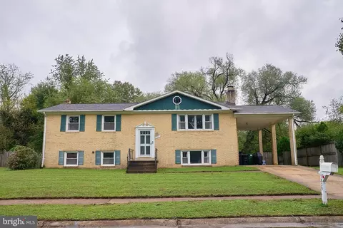 5809 Terence Dr, Clinton, MD 20735