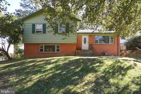 9327 Wellington St, Lanham, MD 20706