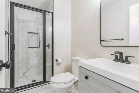 8631 Irvin Ave, Lanham, MD 20706 photo 11