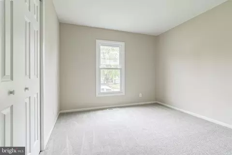 8631 Irvin Ave, Lanham, MD 20706 photo 15
