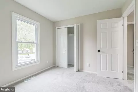 8631 Irvin Ave, Lanham, MD 20706 photo 10