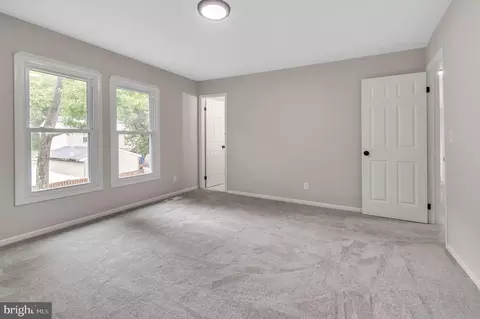 8631 Irvin Ave, Lanham, MD 20706 photo 7