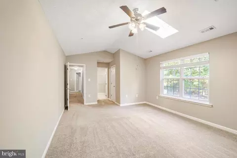 Entry Way - 12916 Windbrook Dr, Clinton, MD 20735 photo 3 of 4