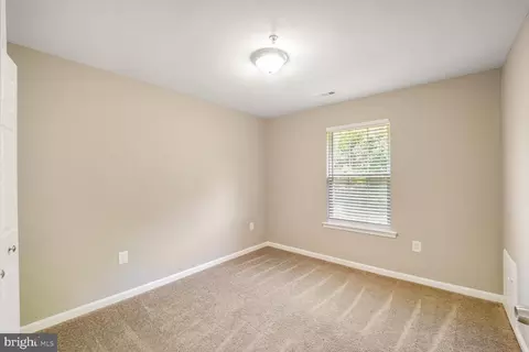 Bedroom - 12916 Windbrook Dr, Clinton, MD 20735 photo 2 of 2