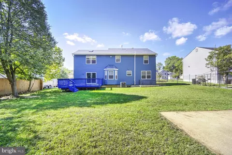 Exterior - 12916 Windbrook Dr, Clinton, MD 20735 photo 3 of 4