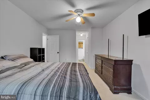7302 Split Rail Ln, Laurel, MD 20707 photo 18