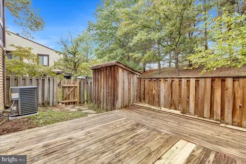 7302 Split Rail Ln, Laurel, MD 20707 photo 27