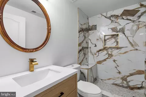 Bath - 15511 Brinton Way, Brandywine, MD 20613 photo 5 of 5