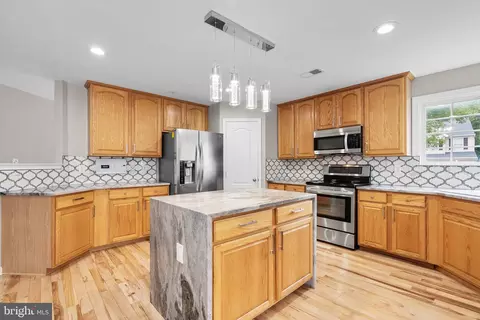 Kitchen - 15511 Brinton Way, Brandywine, MD 20613 photo 3 of 4