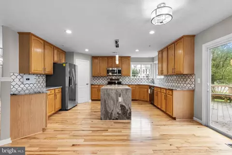 Kitchen - 15511 Brinton Way, Brandywine, MD 20613 photo 2 of 4
