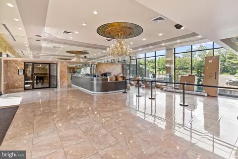 1836 Metzerott Rd #1218, Adelphi, MD 20783