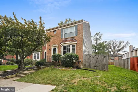 8165 Fenwick Ct, Laurel, MD 20707