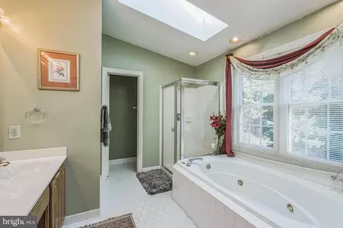 10417 Foxlake Dr, Bowie, MD 20721 photo 26