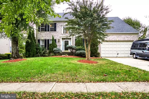 17203 Longleaf Dr, Bowie, MD 20716 photo 2