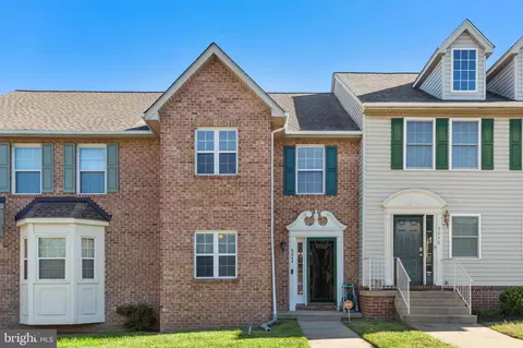 9044 Hardesty Dr, Clinton, MD 20735