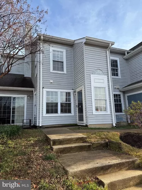 8748 Grasmere Ct, Fort Washington, MD 20744