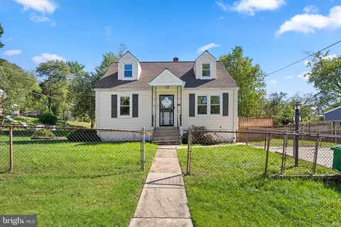 7405 Tilden St, Hyattsville, MD 20784