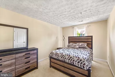 Bedroom - 3700 Elmcrest Ln, Bowie, MD 20716 photo 3 of 6