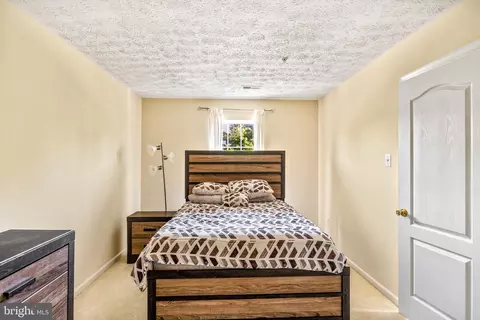 Bedroom - 3700 Elmcrest Ln, Bowie, MD 20716 photo 4 of 6