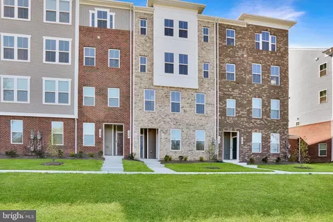 132 Matisse Pl, Bowie, MD 20716