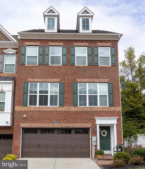 3843 Pentland Hills Dr, Marlboro, MD 20774