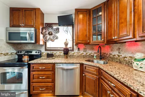 799 Saint Michaels Dr, Bowie, MD 20721 photo 11