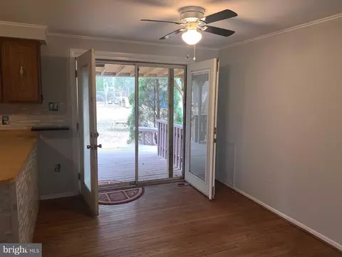 Entry Way - 8301 Heatherwick Dr, Brandywine, MD 20613 photo 5 of 12