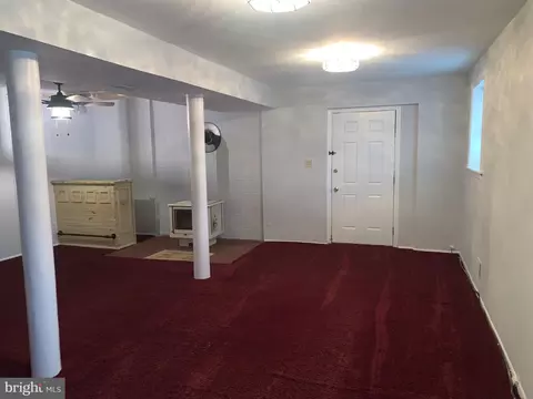 Living - 8301 Heatherwick Dr, Brandywine, MD 20613 photo 13 of 20