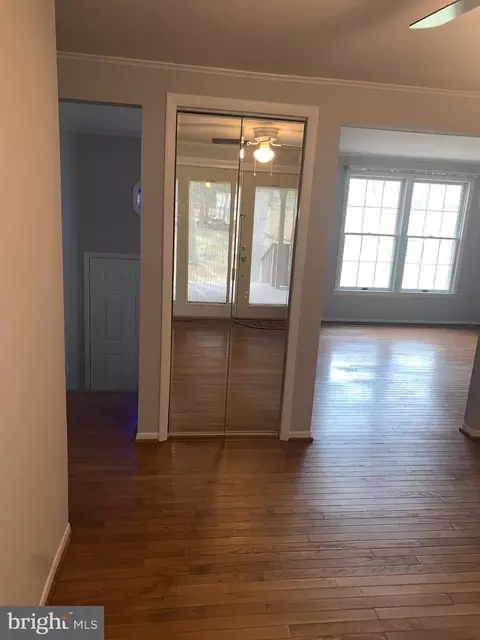 Entry Way - 8301 Heatherwick Dr, Brandywine, MD 20613 photo 3 of 12