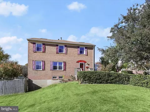 12828 Claxton Dr #4-A, Laurel, MD 20708 photo 2