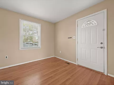 12828 Claxton Dr #4-A, Laurel, MD 20708 photo 6