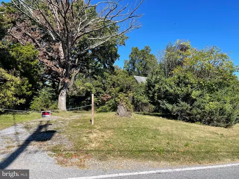 1515 Rollins Ave, Capitol Heights, MD 20743