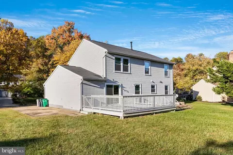 910 Cypress Point Cir, Bowie, MD 20721 photo 40