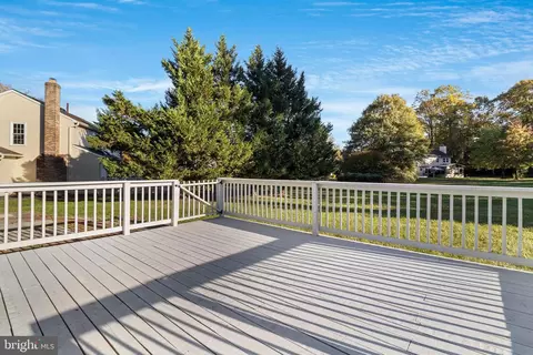 910 Cypress Point Cir, Bowie, MD 20721 photo 41